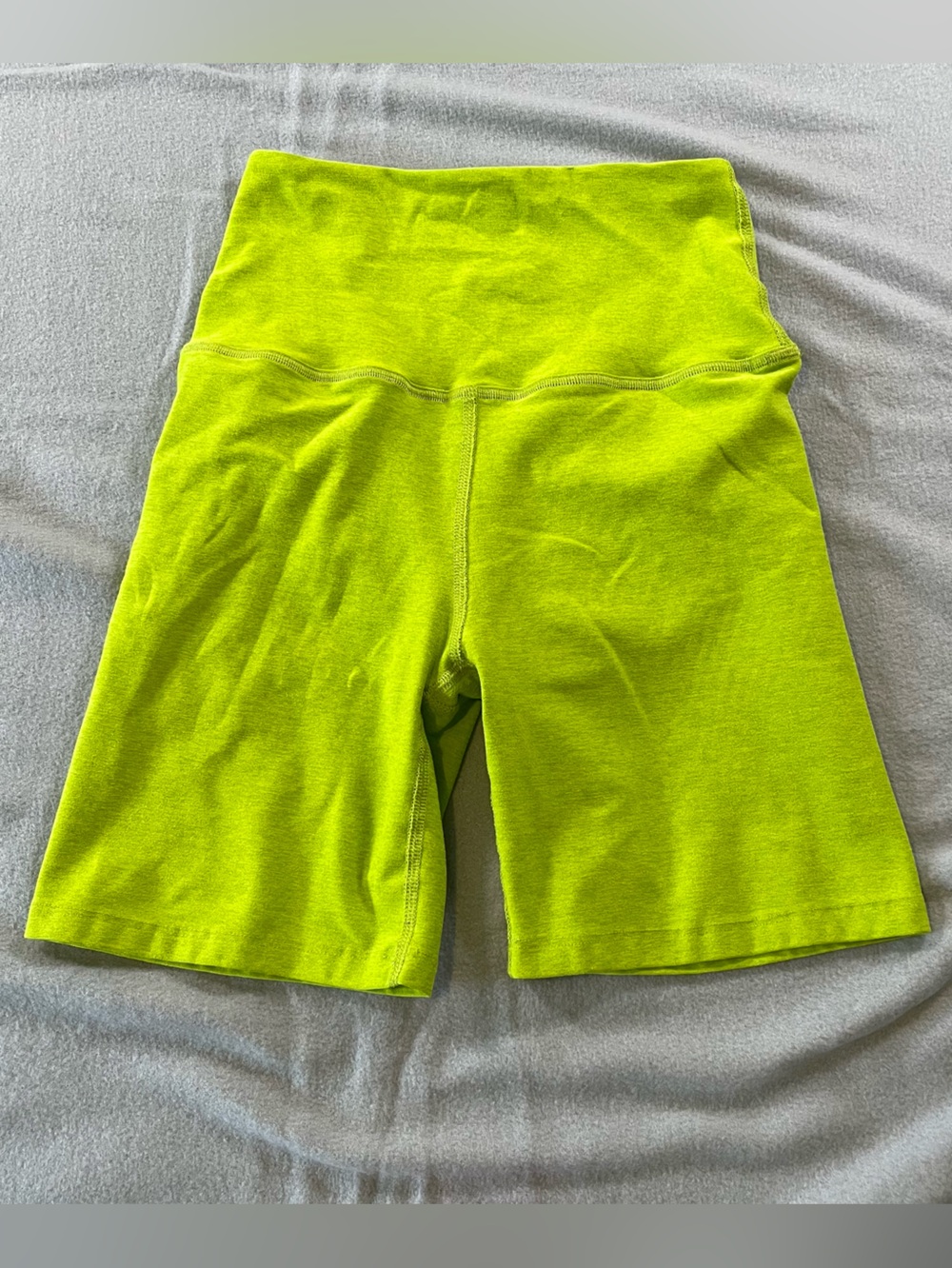 Beyond Yoga Neon Lime Active Shorts size Small